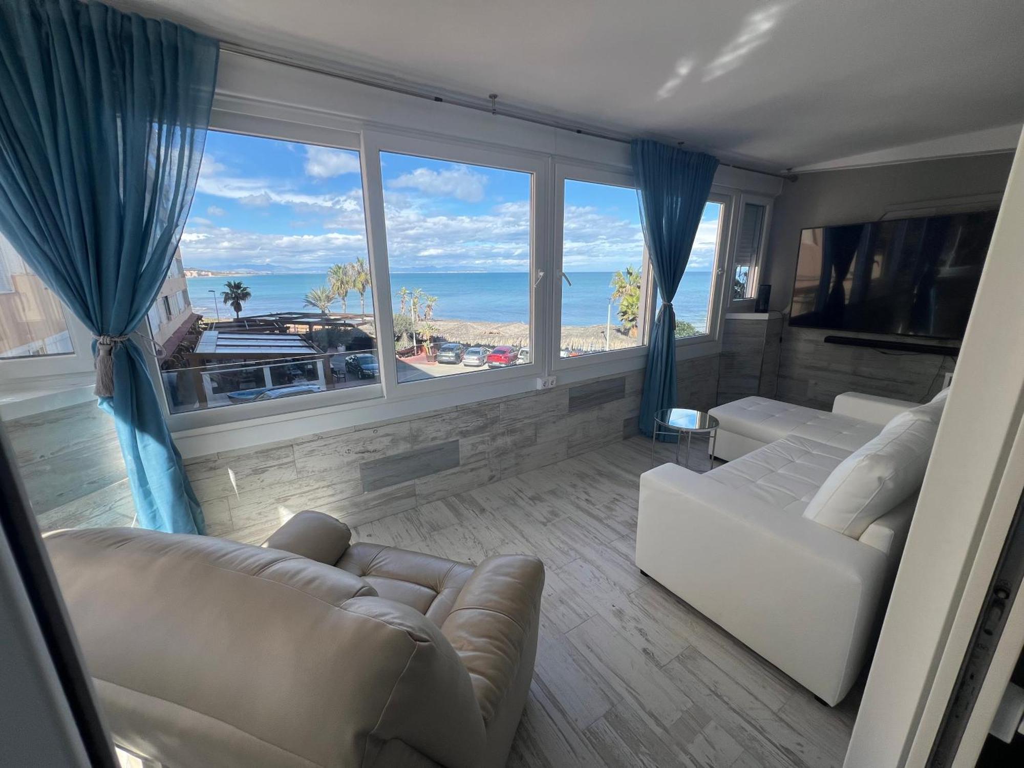 La Mata Apartment On The First Line Of The Sea Torrevieja Exterior foto